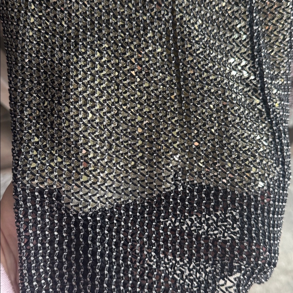 Elegant Black Gold Sequin Vintage Old Money Evening Long Maxi Dress - Picture 4 of 8